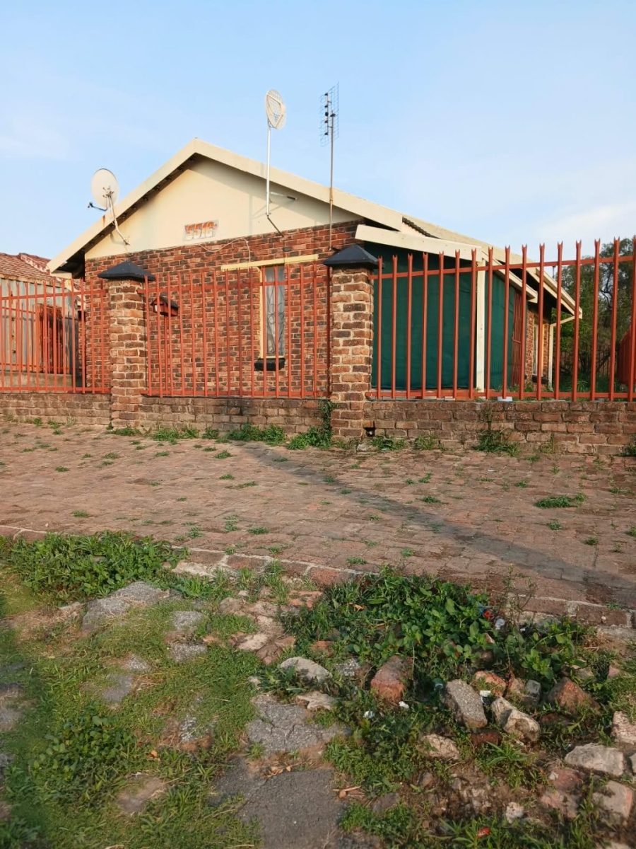 3 Bedroom Property for Sale in Maokeng Free State